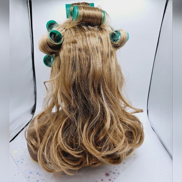 Blonde Housewife Rollers Wavy Hair Synthetic Wig - Picture 4 of 6